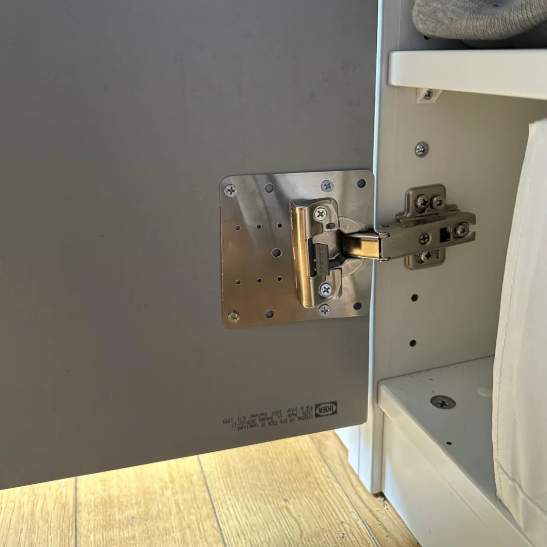 LuckFix för skåpsdörrar