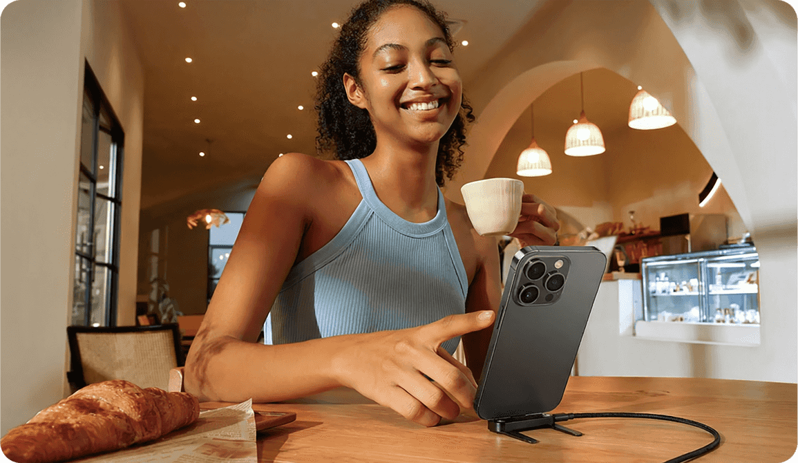 LaddStativ – Smart adapter och mobilstativ i ett